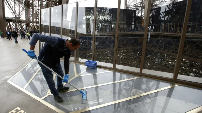 Nová vyhlídka Eiffelovy věže