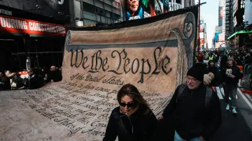 Protesty No Kings v New Yorku 28. 3. 2026