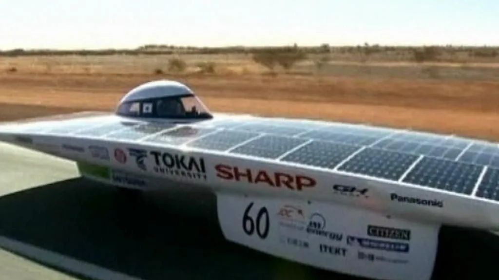 Elektromobil na solární pohon