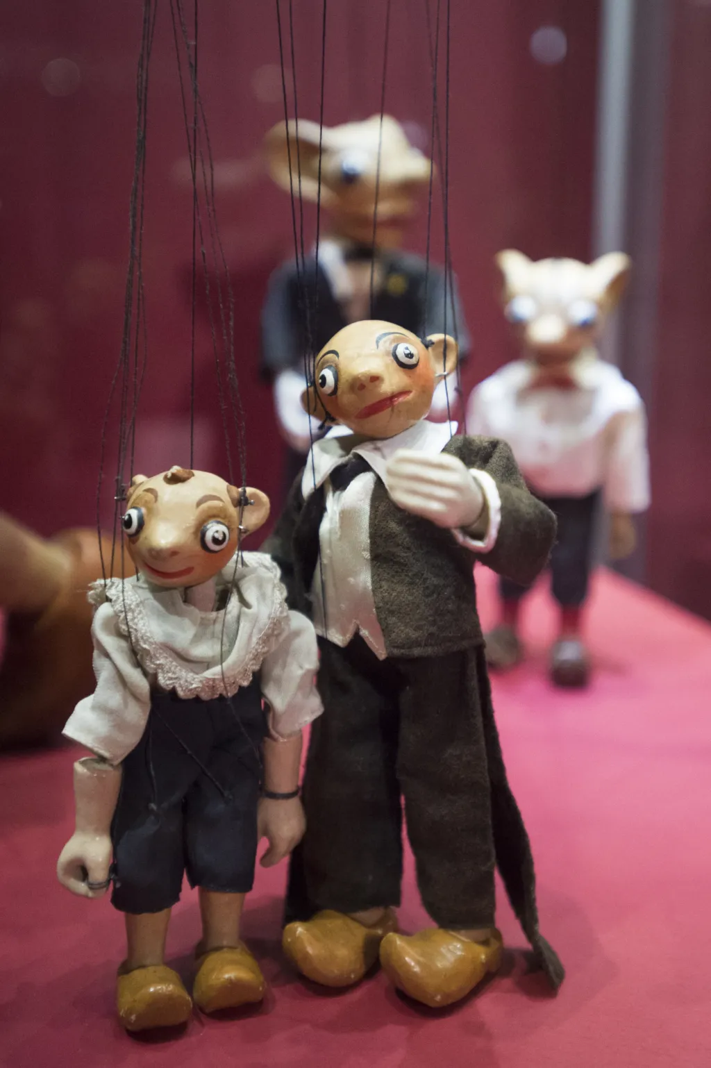 V Soulu bude k vidění 120 loutek a několik desítek dalších sbírkových předmětů. Nechybí ani jedny z nejstarších exemplářů Spejbla a Hurvínka, Trnkův Pianista, marionety z proslulé suchardovské dílny nebo loutky Pavla Kalfuse z inscenace Mauglí Východočeského loutkového divadla DRAK