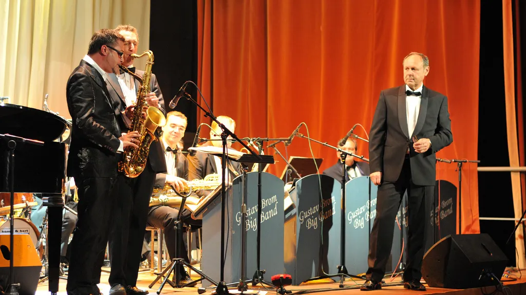 Gustav Brom Big Band