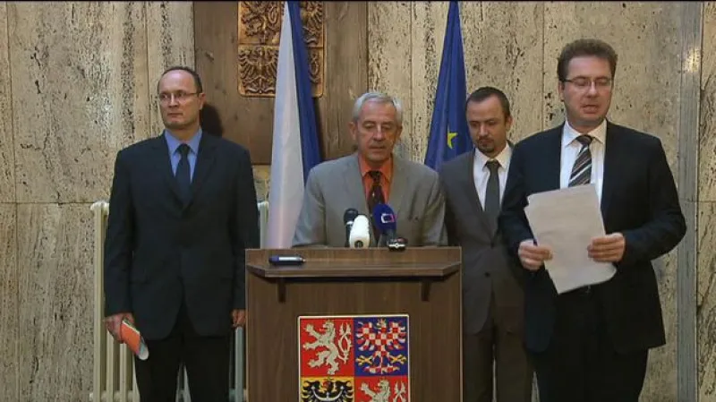 Brífink Leoše Hegera ke kontrole ve VZP