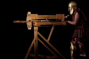 Hradby Pompejí zřejmě poškodila palba z těžkého antického kulometu polybolu