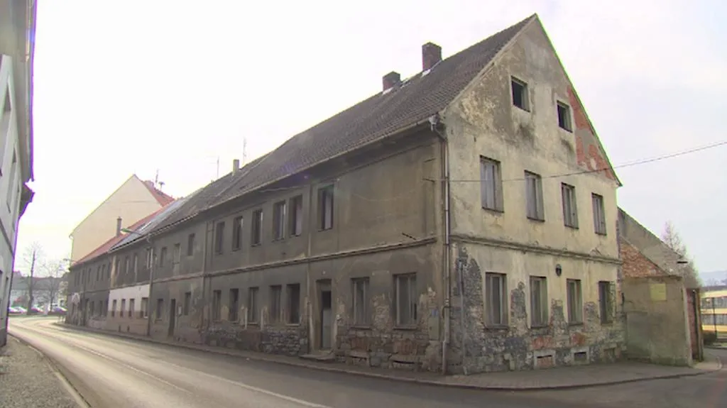 Bývalá ubytovna v centru Kravař