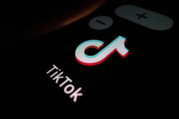 TikTok drží pozornost a sbírá citlivá data. Jeho algoritmus je označován jako „kokain sociálních sítí“