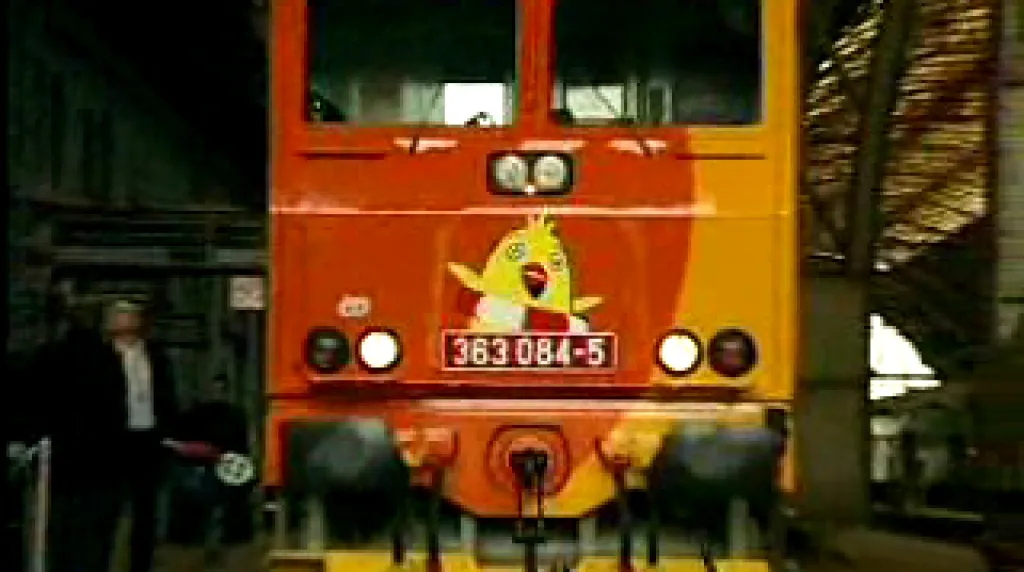 Lokomotiva s logem sbírky Pomozte dětem