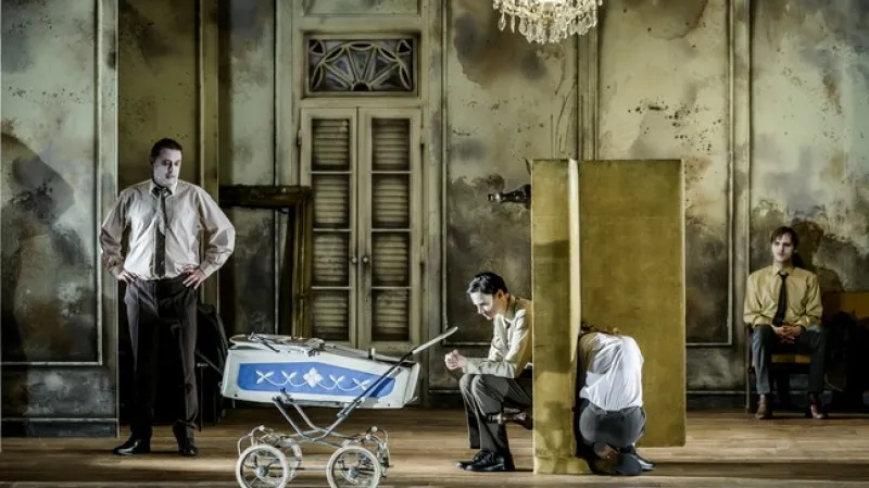 Zlatá šedesátá - inscenace podle deníků Pavla Juráčka