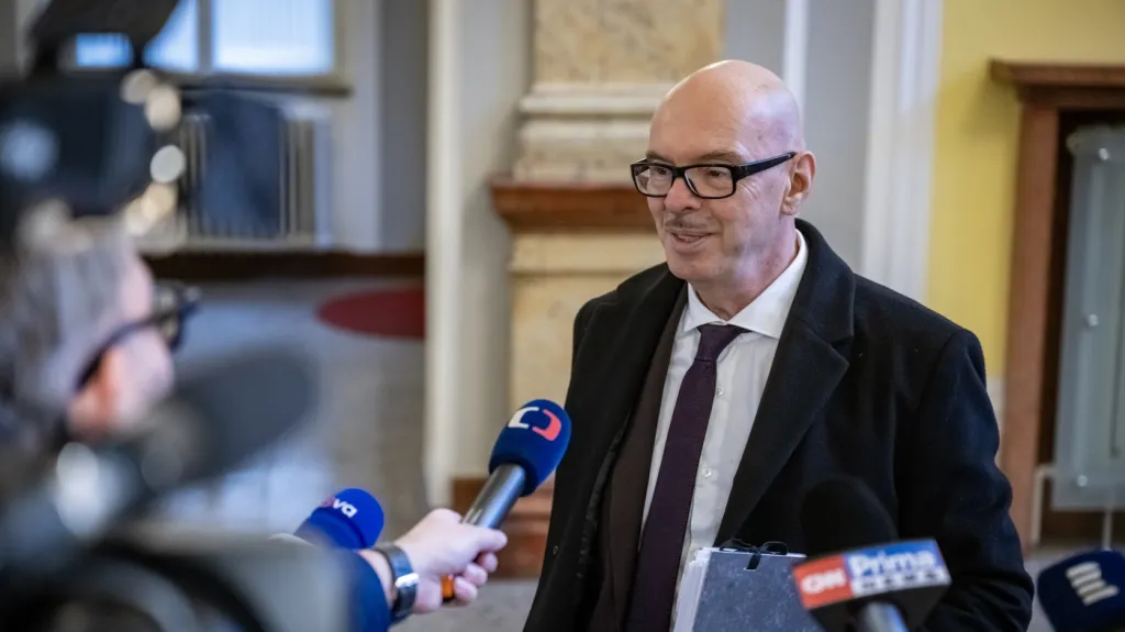 Ministr kultury Oto Klempíř (nestr. za Motoristy)