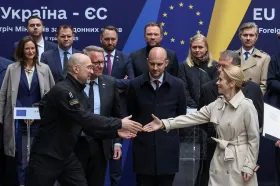 Ukrajina a ministři EU podpořili vznik tribunálu k ruským zločinům
