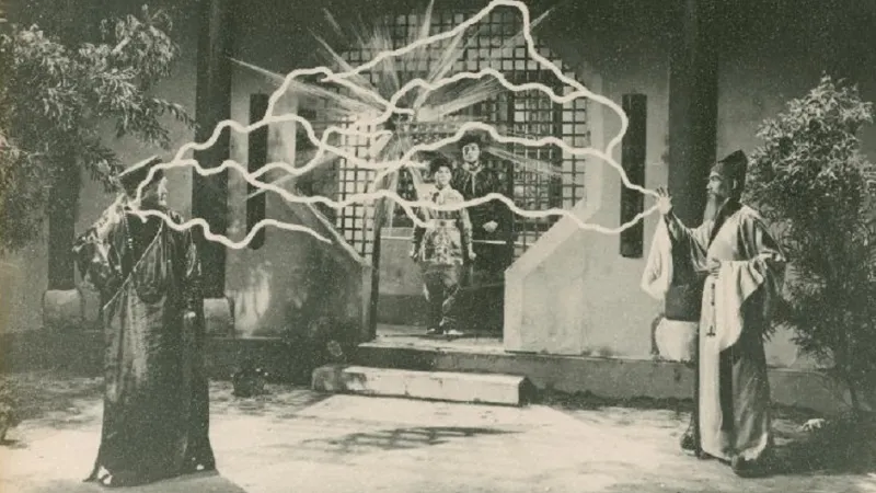 Reklama na film Hořící chrám rudého lotosu