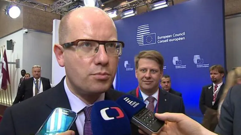 Sobotka v OVM: Migrační proud sílí, situace je vážná