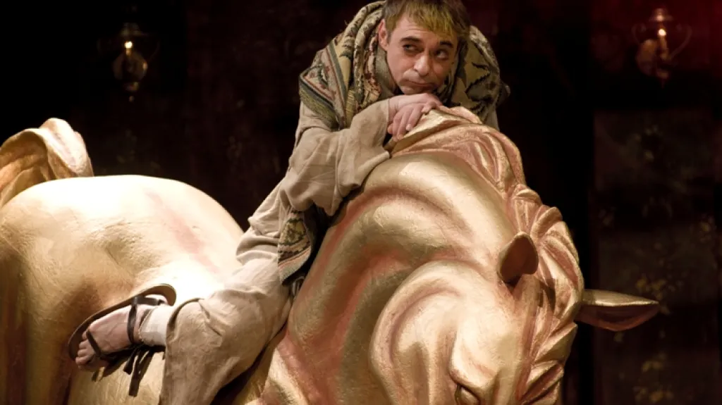 Luigi Pirandello / Jindřich IV.