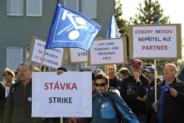 Dělníci v Brně stávkují, nechtějí nařízenou práci o víkendech