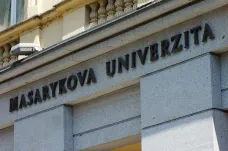 Masarykova univerzita získala špičkového anglického vědce. Přichází kvůli brexitu i lepším podmínkám