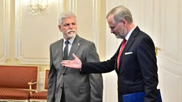 Prezident republiky Petr Pavel přijal demisi vlády z rukou předsedy vlády Petra Fialy (ODS)