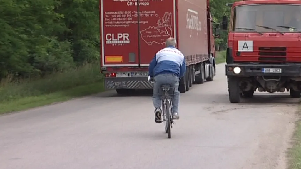 Za poslední roky na úseku zemřeli dva cyklisté