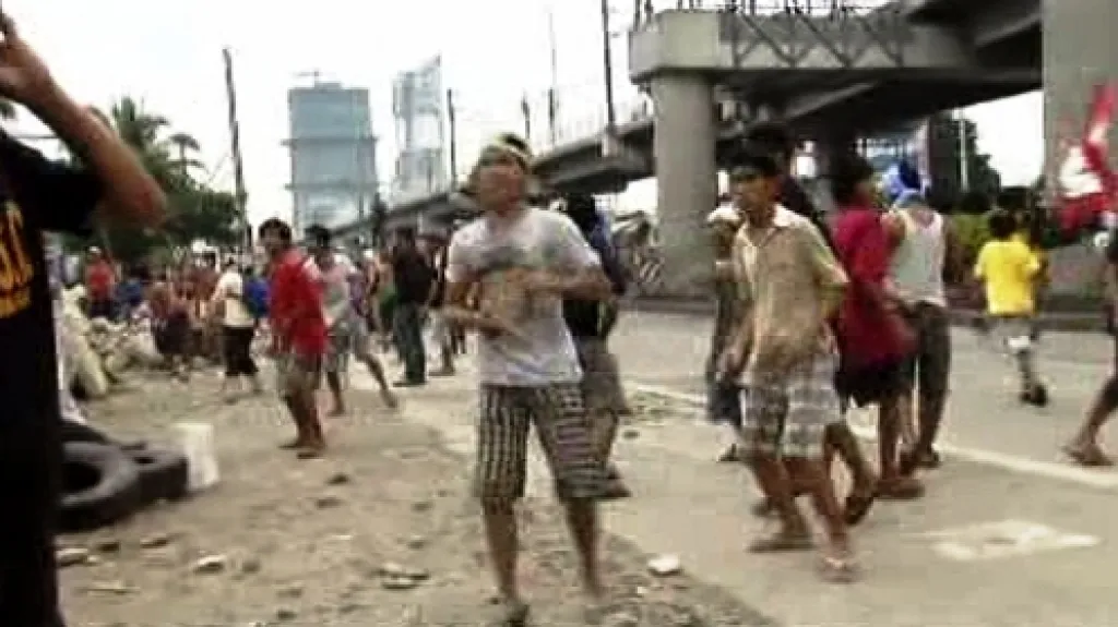 Nepokoje na předměstí Manily