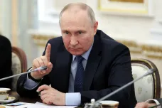 Největší zabavení zahraničních aktiv v Rusku. Putin nařídil převzít podíly firem OMV a Wintershall Dea