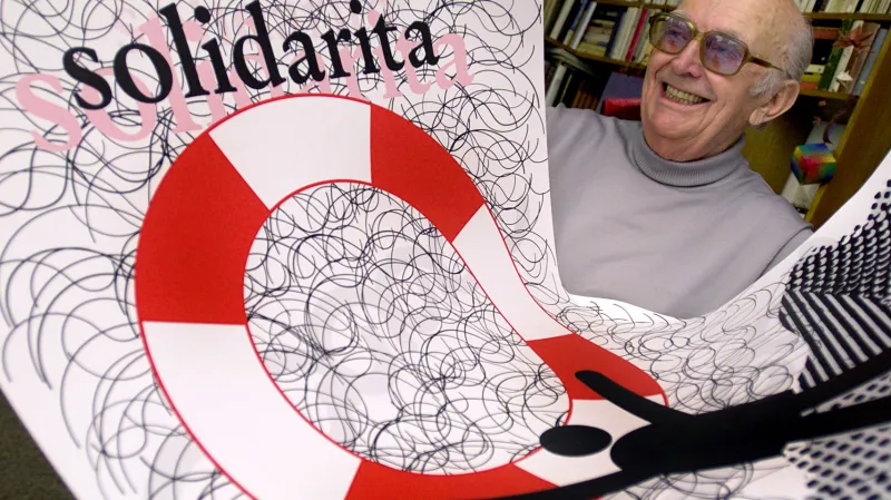 S jedním ze svých plakátů