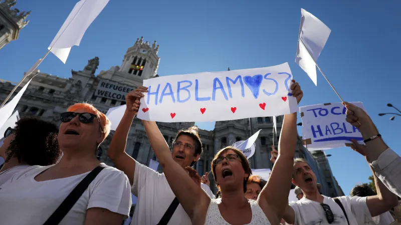 Spolupracovnice ČT Zlochová o napjaté situaci ve Španělsku