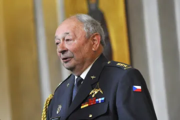 Zemřel generál Zbyněk Čeřovský, disident a signatář Charty 77