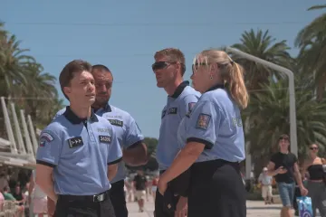 Čeští policisté v Chorvatsku během léta pomáhají při nehodách nebo tlumočí
