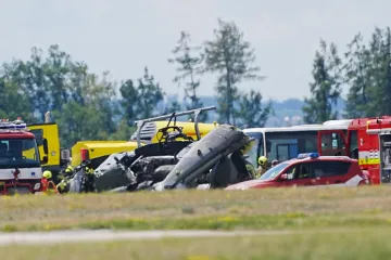 Při pádu armádního vrtulníku zemřel jeden člověk