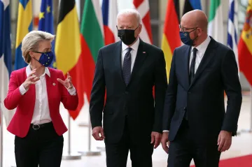 Lídři EU jednali s Bidenem, na summitu urovnali spor o Boeing a Airbus