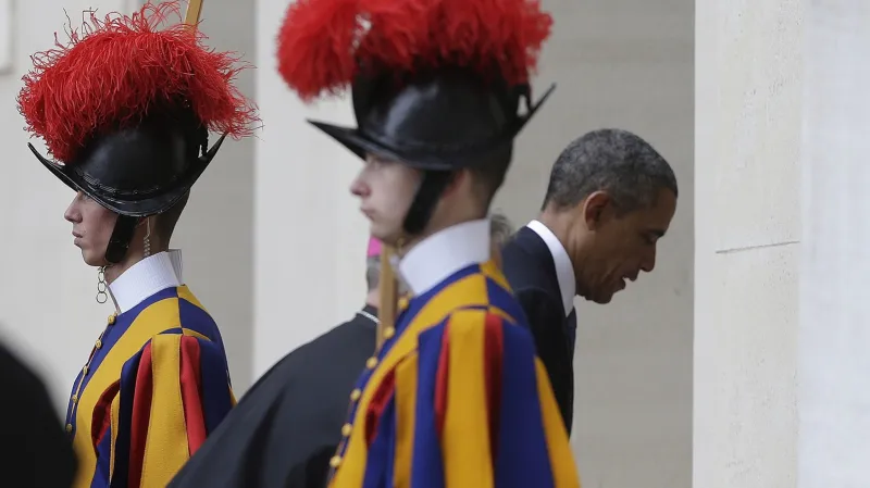 Barack Obama před setkáním s papežem Františkem