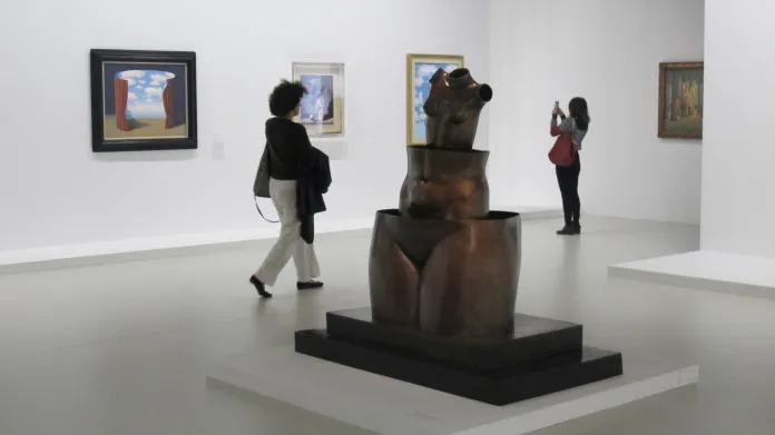 Výstava děl René Magritta v Centre Pompidou