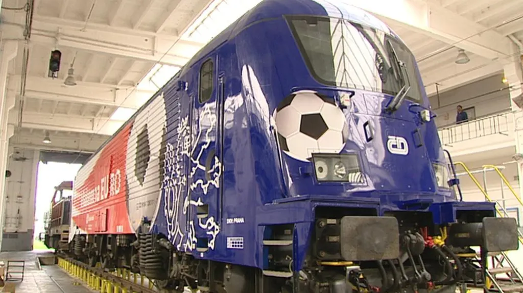 Škoda 109E v barvách Eura 2012