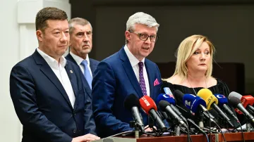 Tomio Okamura (SPD), Karel Havlíček, Alena Schillerová a Andrej Babiš (všichni ANO)