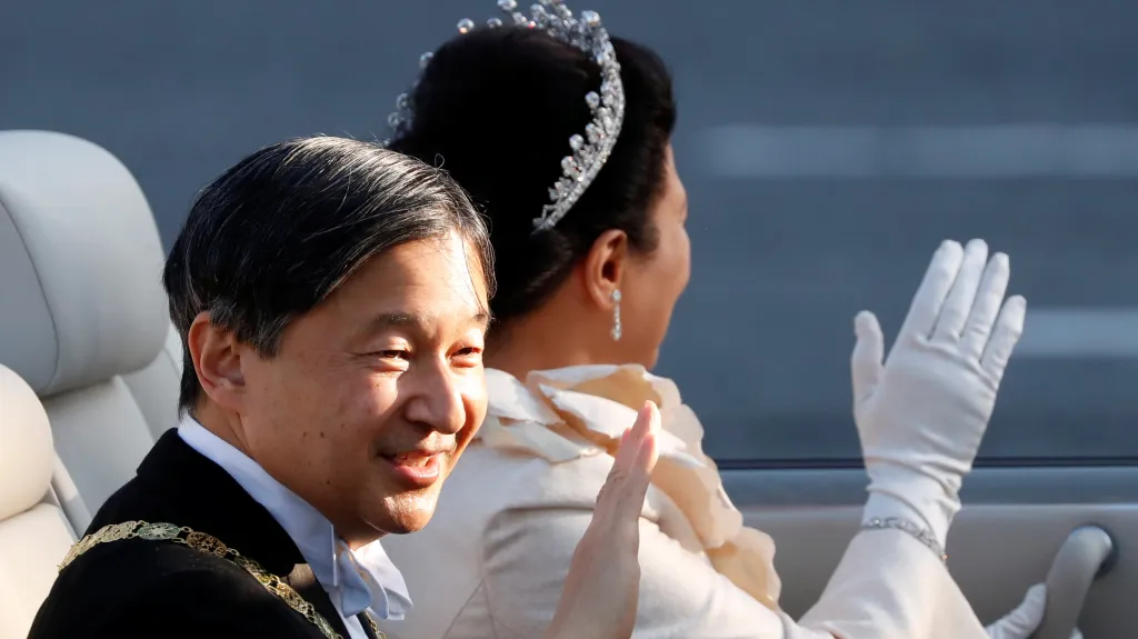 Slavnostní průvod u příležitosti uvedení na trůn nového japonského císaře