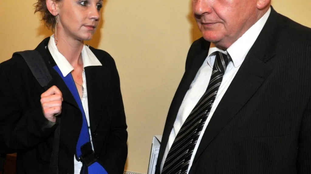 Dagmar Tauchenová s obhájcem Koljou Kubíčkem