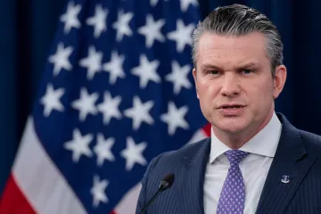 Hegseth odvolal náčelníka armádního štábu, píše Reuters