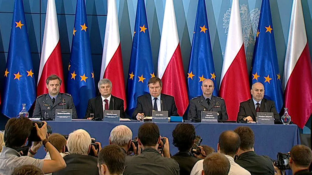 Tisková konference k závěrům vyšetřování smolenské tragédie