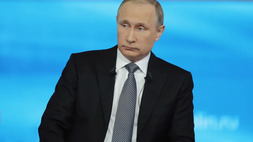 Ruský prezident Vladimir Putin při debatě s občany
