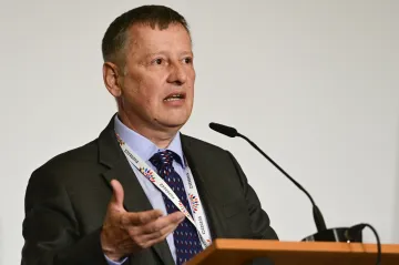 Na ministerstvu školství skončí náměstek, který přivedl poradce obviněného v kauze Dozimetr