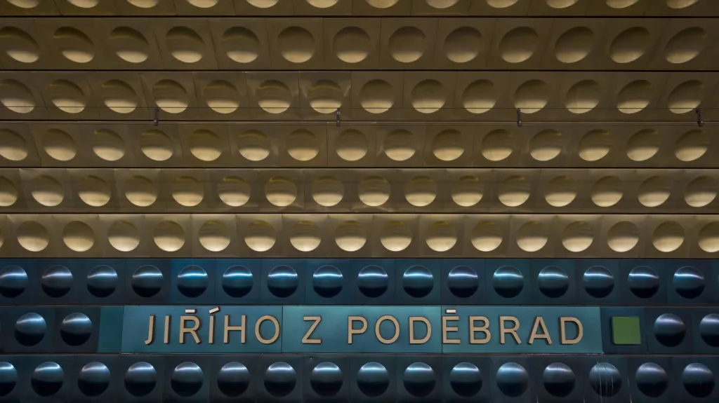 Stanice metra A Jiřího z Poděbrad