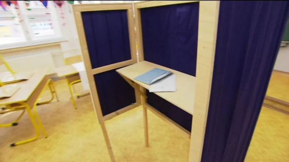 Začínají volby do Poslanecké sněmovny