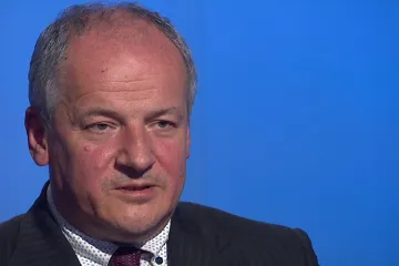 Druhá vlna je pravděpodobná, nástup může být velmi rychlý, očekává Prymula