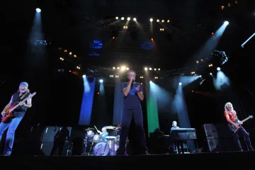 Deep Purple zahráli ve Slavkově u Brna kvůli bouřce o den později