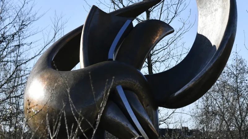 Poblíž evropských institucí byl odhalen nový památník