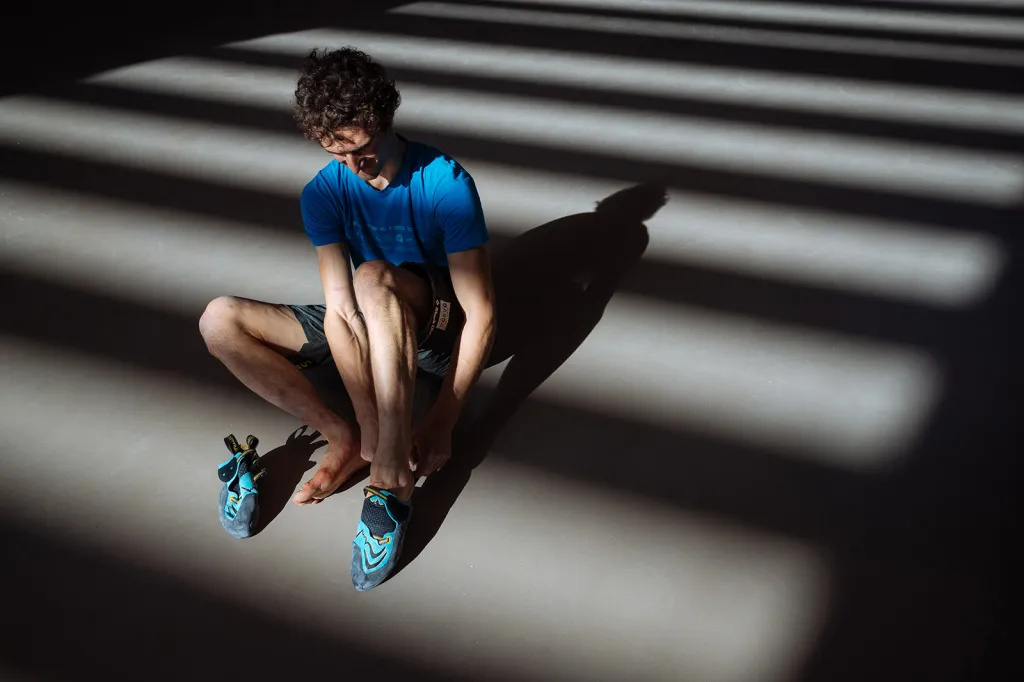 Nominace na vítěznou sérii Czech Press Photo 2018 (Sport): Adam Ondra - Mistrovství světa v lezení 2018