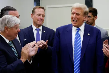 Trump poprvé od vpádu příznivců do Kongresu navštívil Capitol Hill