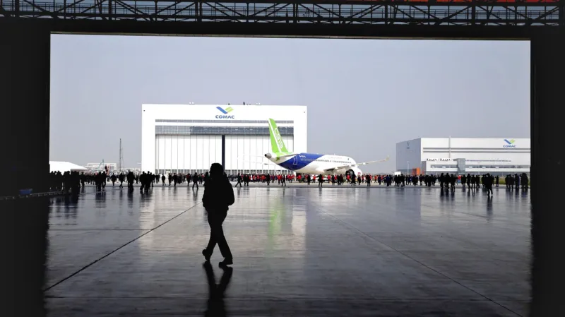 Čína vyrobila velký dopravní letoun