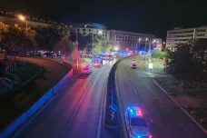 V Bratislavě narazil vůz do lidí. Čtyři zemřeli, sedm utrpělo zranění 