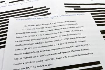 Soud zveřejnil dokument k prohlídce Trumpovy rezidence. Detaily začernil