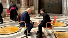 Donald Trump na schůzce s Volodymyrem Zelenským
