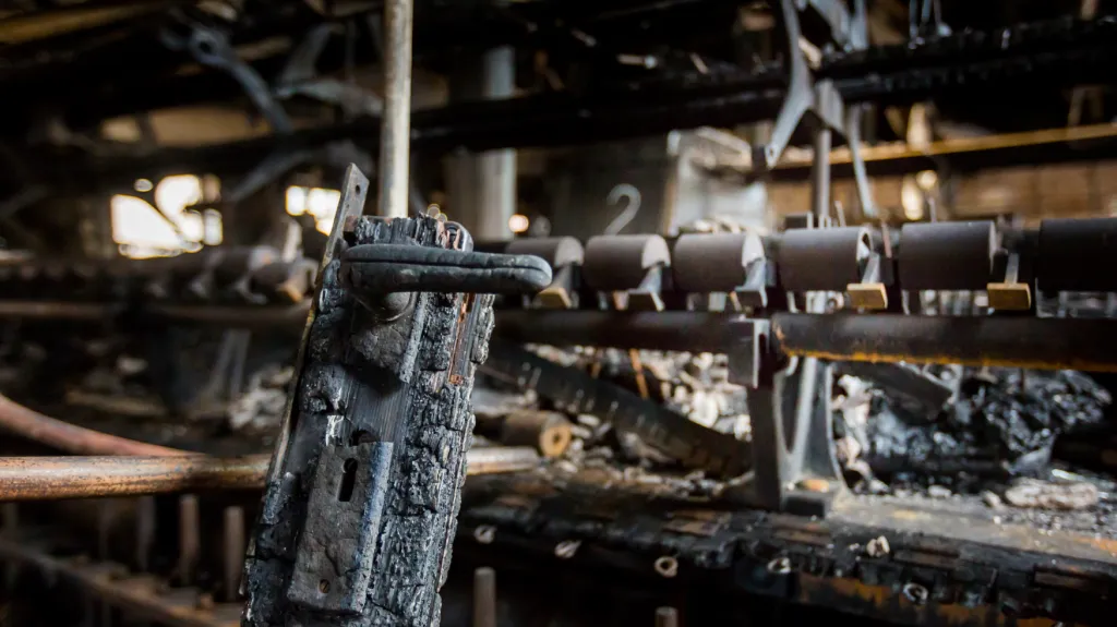 Krnovská textilka Karnola vyhořela v prosinci 2017
